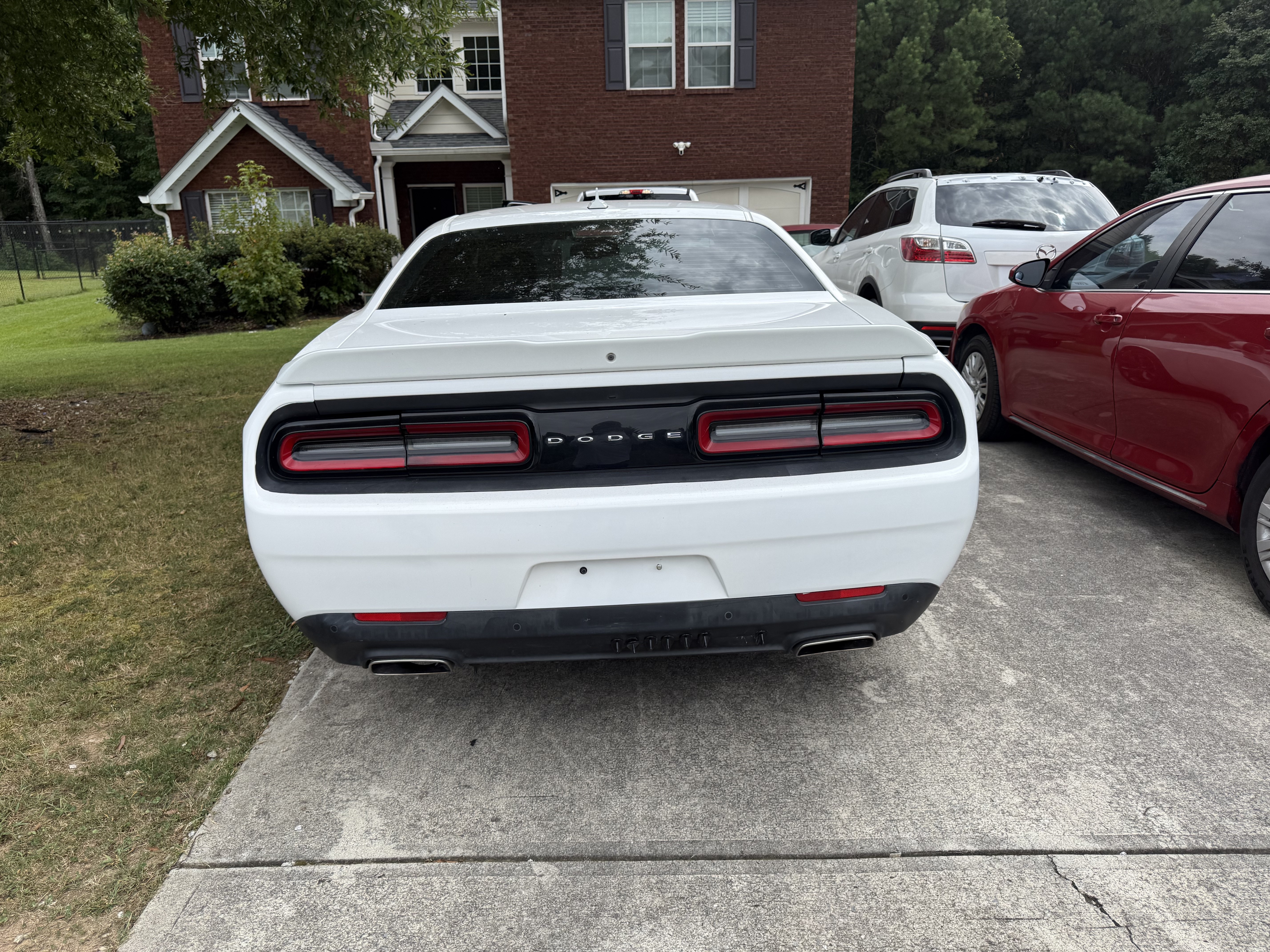 Used 2018 Dodge Challenger SXT Plus RWD image 8