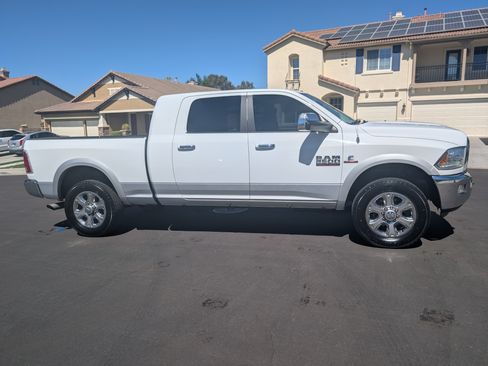 Used 2015 RAM 2500 Laramie image 13