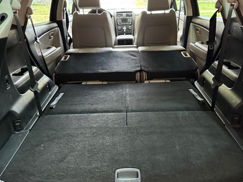 Used 2012 MAZDA CX-9 Touring w/ Moonroof & Bose Audio Pkg image 12