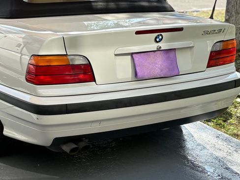 Used 1998 BMW 323i 323i Convertible 2D image 2