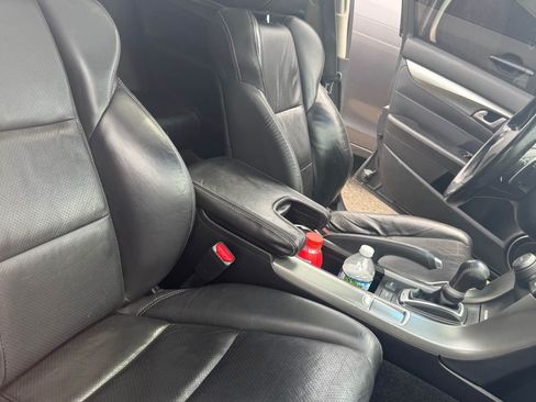 Used 2011 Acura TL SH-AWD image 2