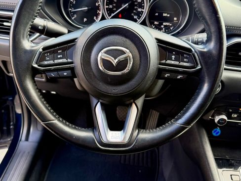 Used 2020 MAZDA CX-5 Touring FWD image 11