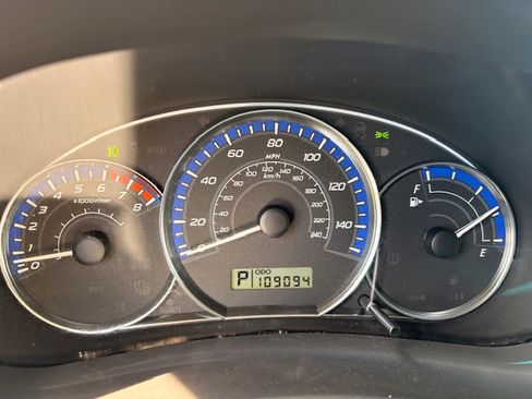 Used 2010 Subaru Forester 2.5X Limited w/ Popular Equipment Group 4B image 9