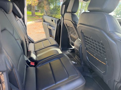 Used 2021 Ford Bronco Badlands image 24