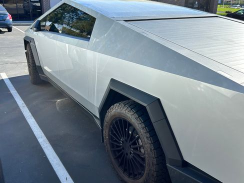 Used 2025 Tesla Cybertruck Cyberbeast image 4