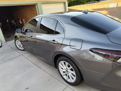 Used 2021 Toyota Camry LE w/ Carpet Mat Package (TMS) FWD image 8