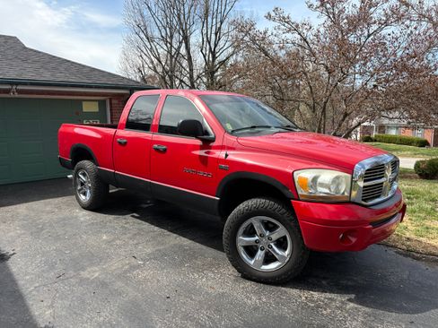 Used 2006 Dodge Ram 1500 Truck Laramie image 1