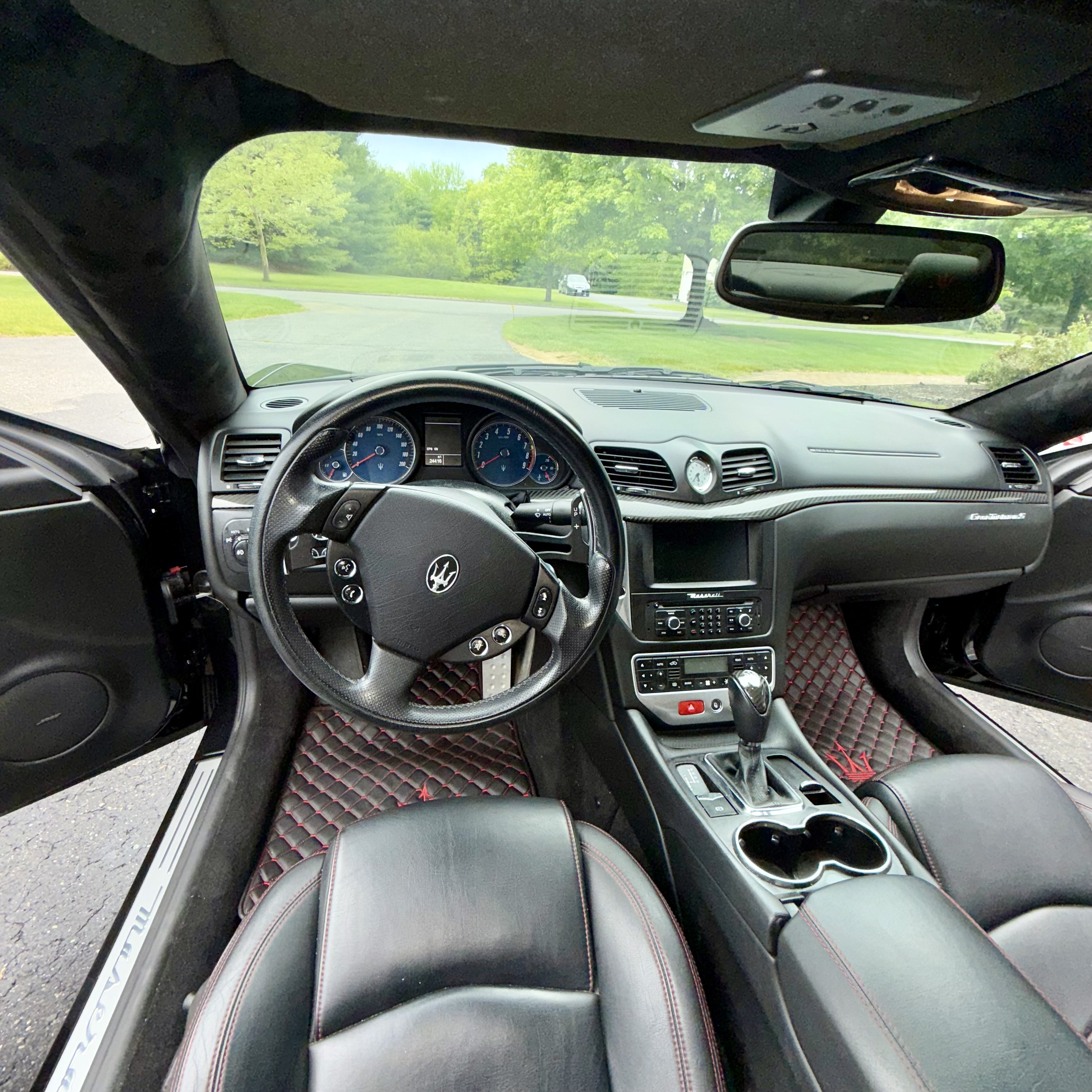 Used 2012 Maserati GranTurismo S RWD image 13
