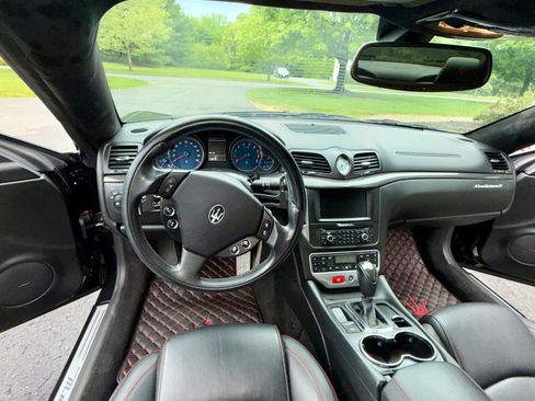 Used 2012 Maserati GranTurismo S RWD image 13
