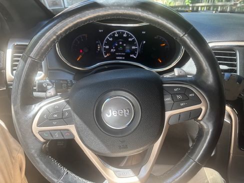 Used 2014 Jeep Grand Cherokee Limited image 6