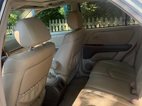 Used 1999 Lexus RX 300 4WD image 12