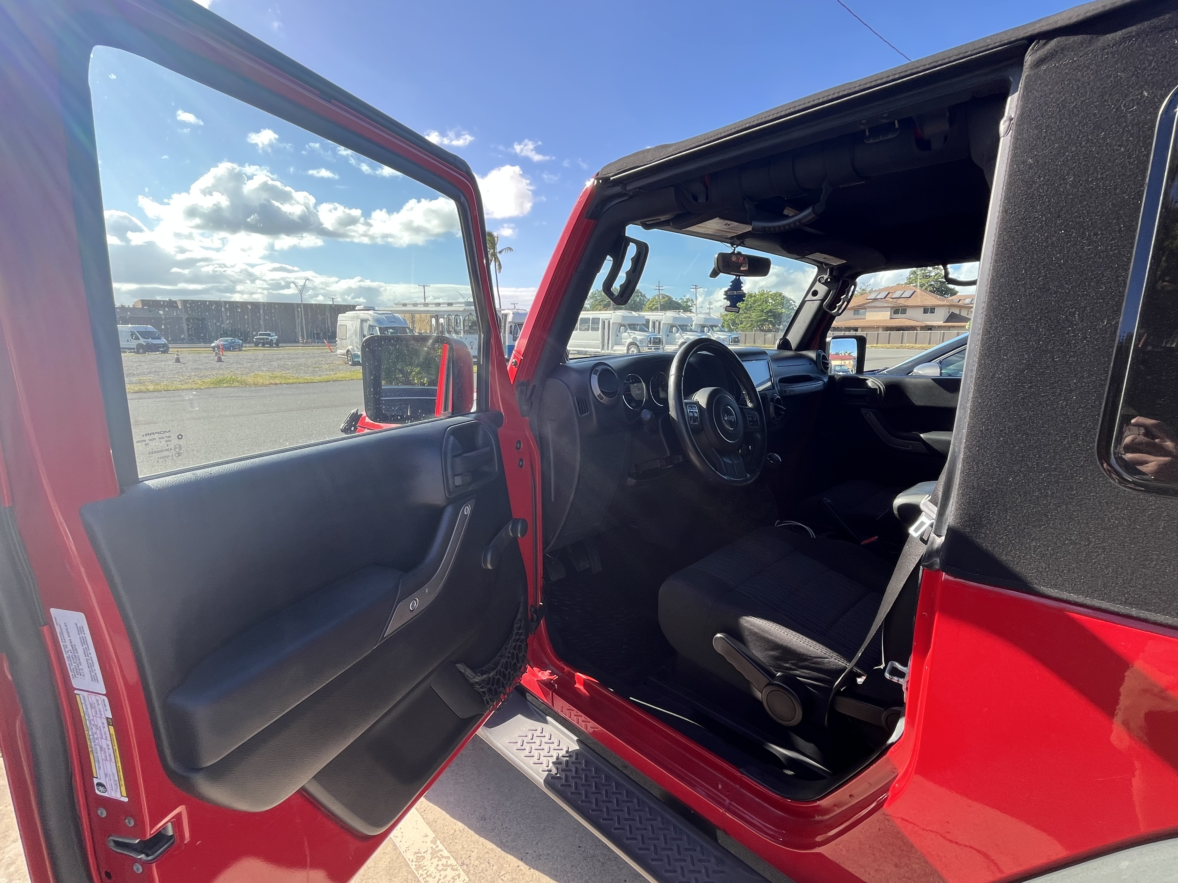 Used 2012 Jeep Wrangler Sport w/ Connectivity Group AWD/4WD image 5