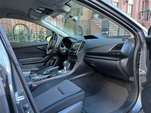Used 2021 Subaru Impreza 2.0i image 5