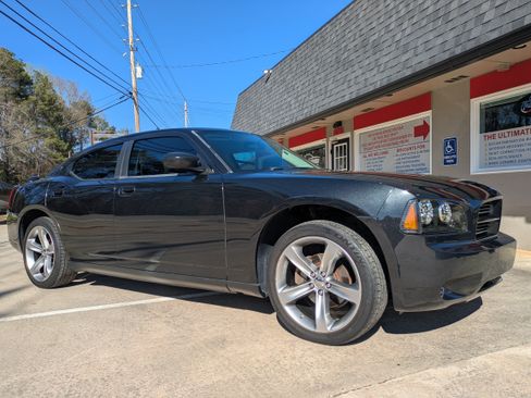 Used 2009 Dodge Charger SE image 11