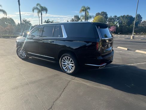Used 2021 Cadillac Escalade ESV Luxury RWD image 5