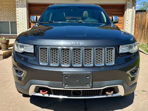 Used 2015 Jeep Grand Cherokee Limited w/ Luxury Group II AWD/4WD image 2