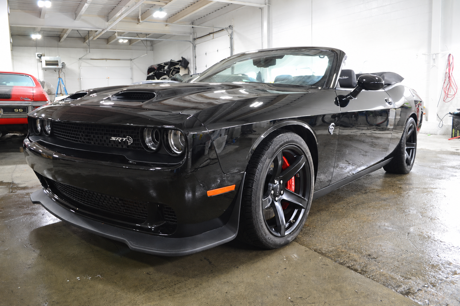 Used 2022 Dodge Challenger SRT Hellcat w/ Plus Package RWD image 6