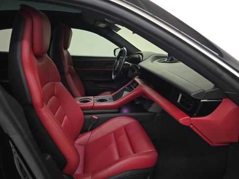 Used 2021 Porsche Taycan 4S w/ Performance Package AWD/4WD image 9