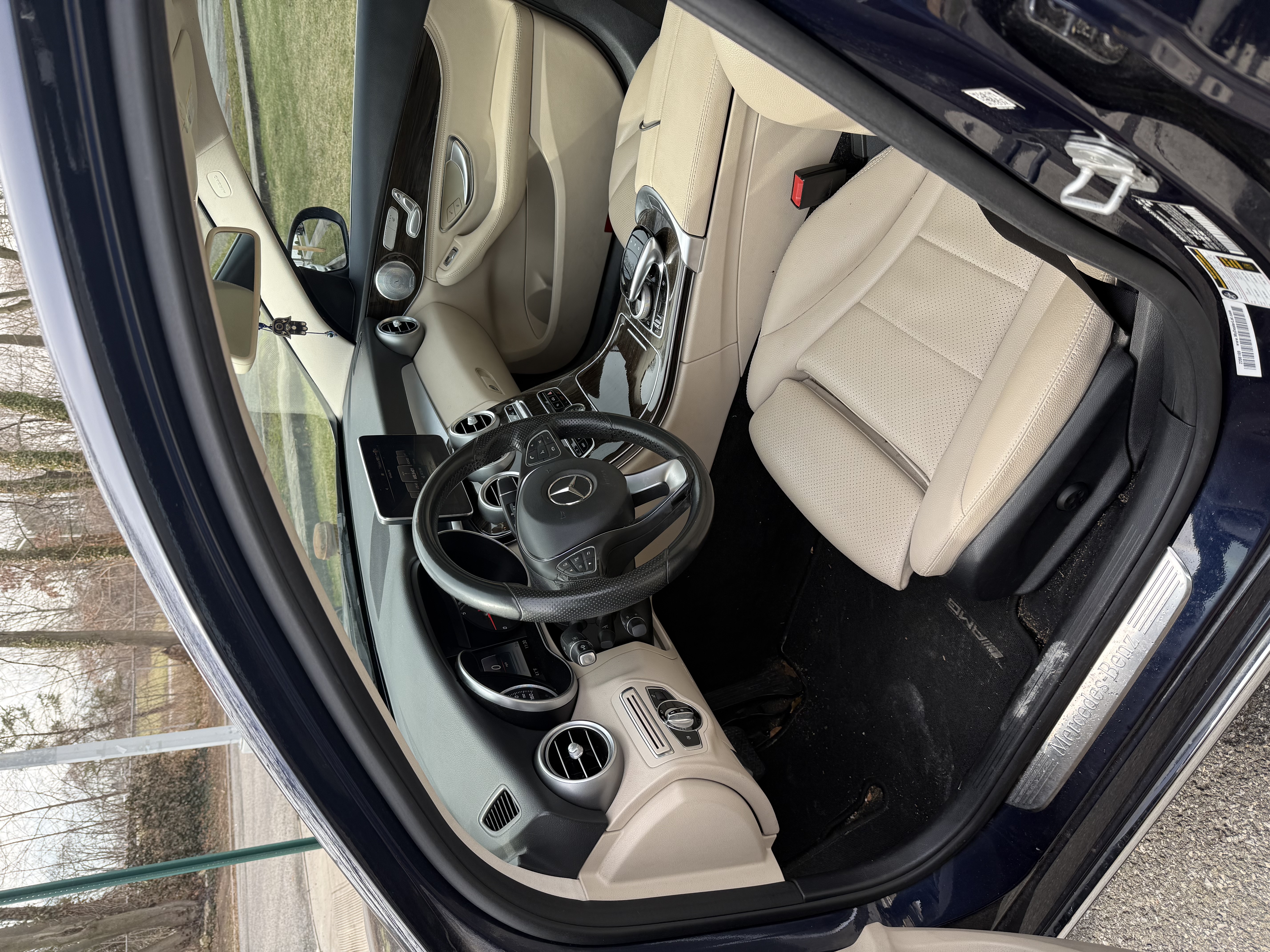 Used 2016 Mercedes-Benz C 300 4MATIC Sedan image 12