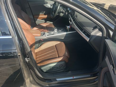 Used 2019 Audi A4 2.0T Premium w/ Convenience Package image 10