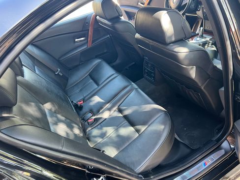 Used 2006 BMW M5 RWD image 14
