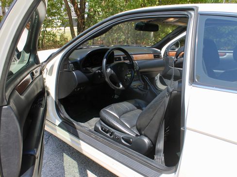 Used 1997 Lexus SC 300 Coupe RWD image 16