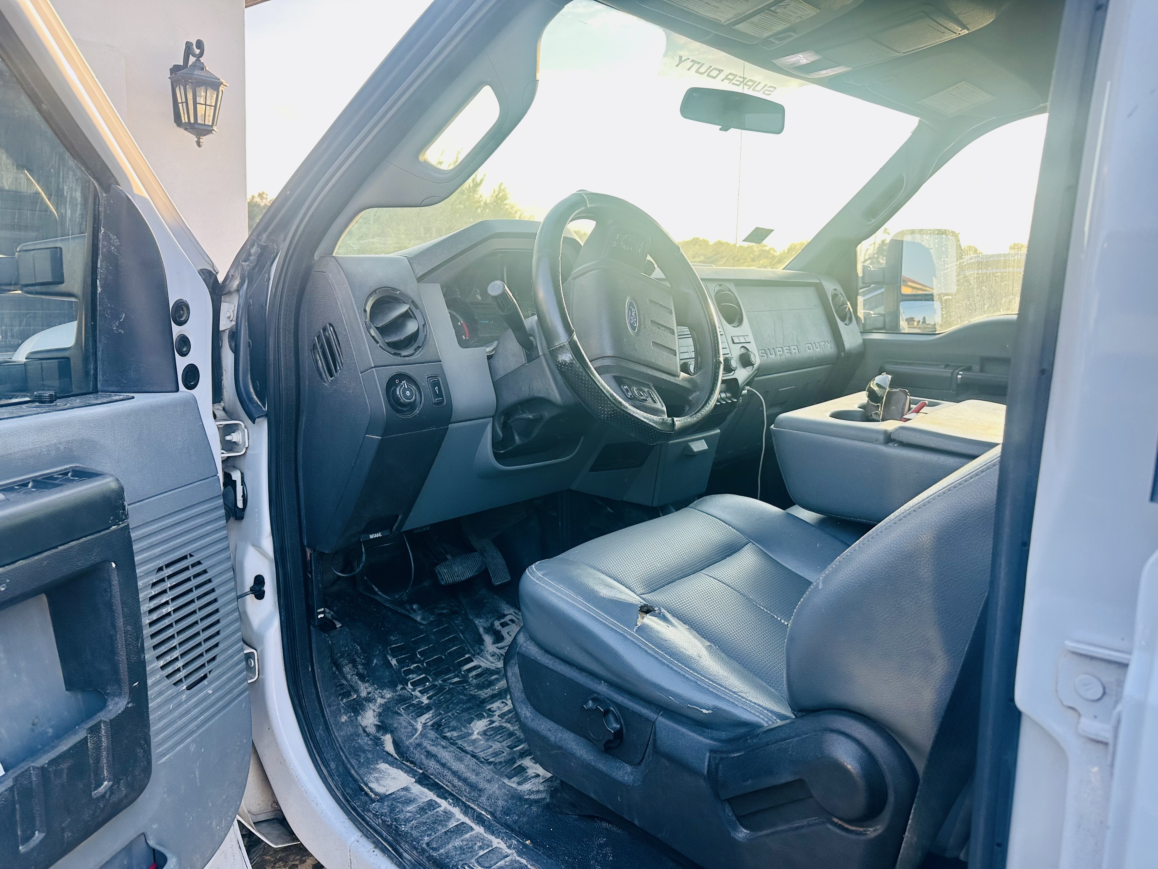 Used 2014 Ford F250 XL w/ Power Equipment Group AWD/4WD image 9