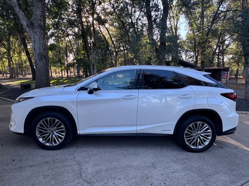 Used 2021 Lexus RX 450h AWD w/ Luxury Package image 1
