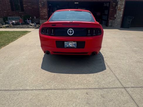 Used 2014 Ford Mustang Premium w/ Equipment Group 201A image 2