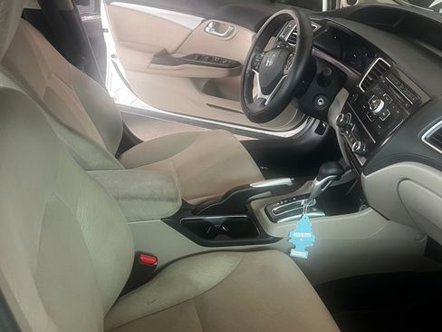 Used 2013 Honda Civic EX image 18