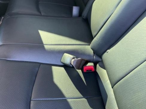 Used 2015 INFINITI Q40 AWD image 8