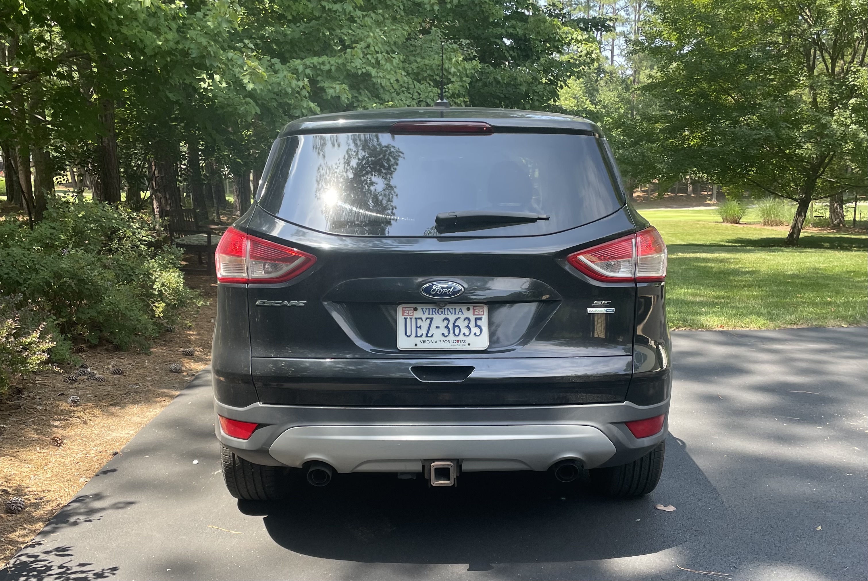 Used 2015 Ford Escape SE AWD/4WD image 2