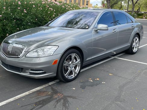 Used 2013 Mercedes-Benz S 550 image 8
