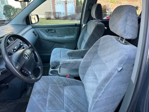 Used 2003 Honda Odyssey EX image 2