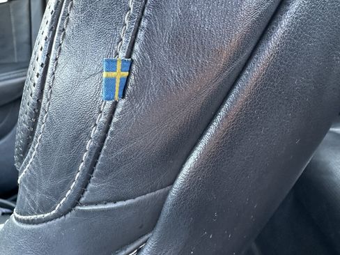 Used 2017 Volvo S90 T6 Inscription w/ Vision Package image 25