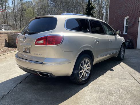 Used 2015 Buick Enclave Leather image 5