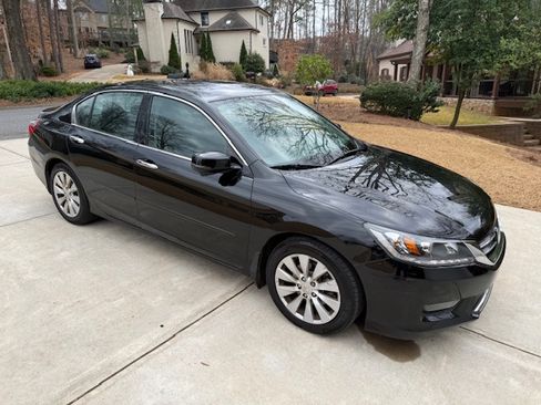 Used 2015 Honda Accord EX-L image 4