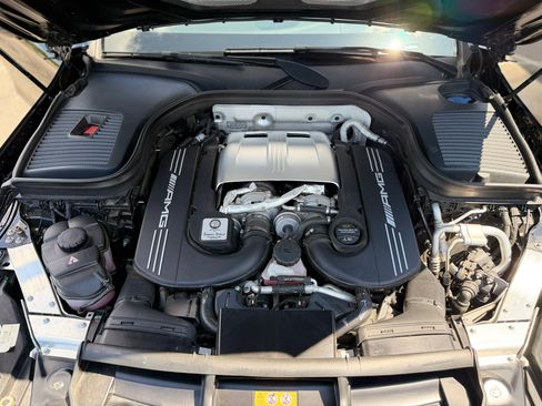 Used 2020 Mercedes-Benz GLC 63 AMG 4MATIC image 17