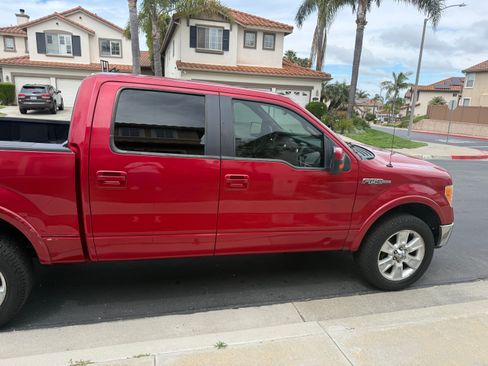 Used 2010 Ford F150 Lariat image 6