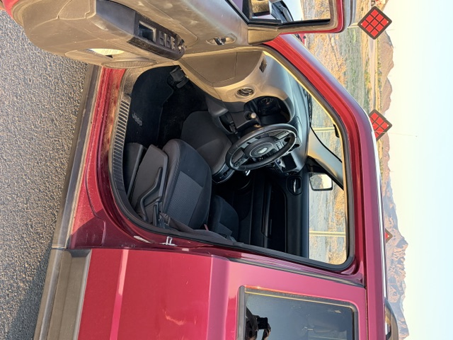 Used 2016 Jeep Patriot Latitude FWD image 5