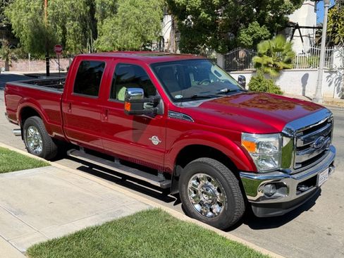 Used 2016 Ford F250 Lariat w/ Lariat Ultimate Package image 1