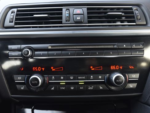 Used 2014 BMW M6 Coupe image 15