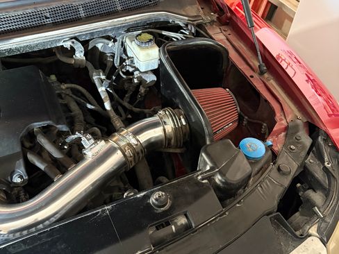 Used 2012 Nissan Titan SV w/ SV Value Truck Pkg image 12