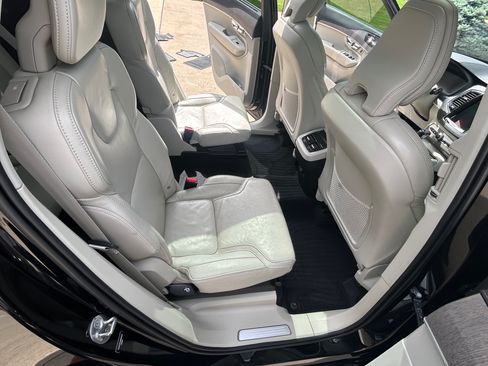 Used 2022 Volvo XC90 T6 Inscription w/ Climate Package AWD/4WD image 15