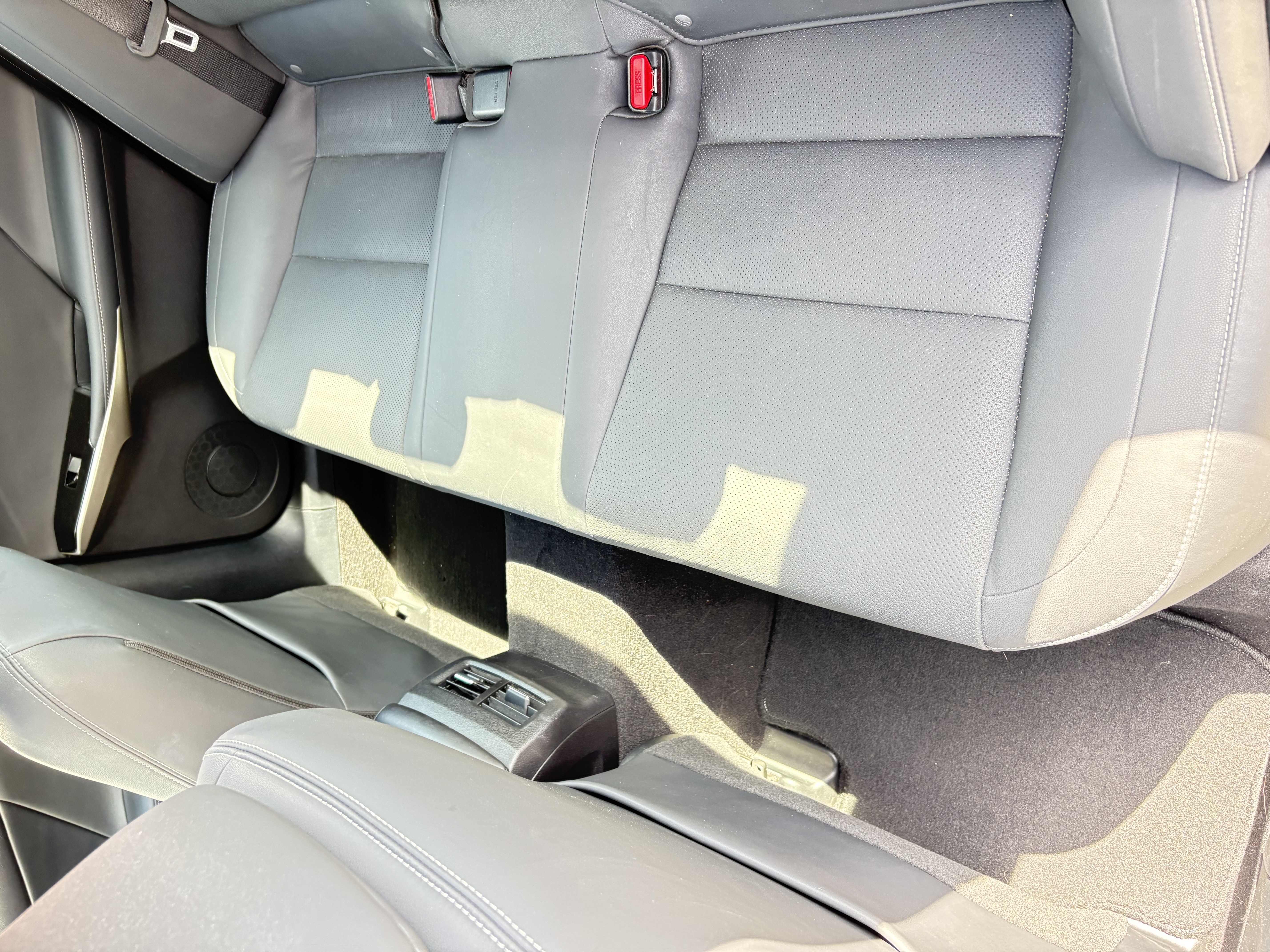Used 2020 Lexus IS 300 w/ Accessory Package RWD image 12