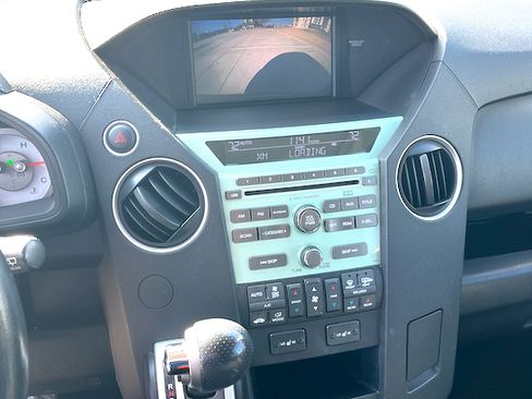 Used 2009 Honda Pilot Touring image 12