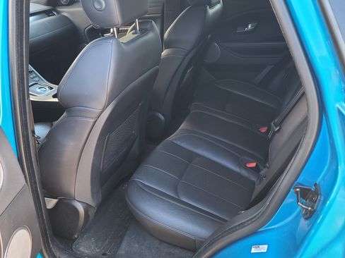 Used 2018 Land Rover Range Rover Evoque SE Premium image 10