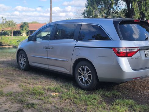 Used 2012 Honda Odyssey EX-L image 4