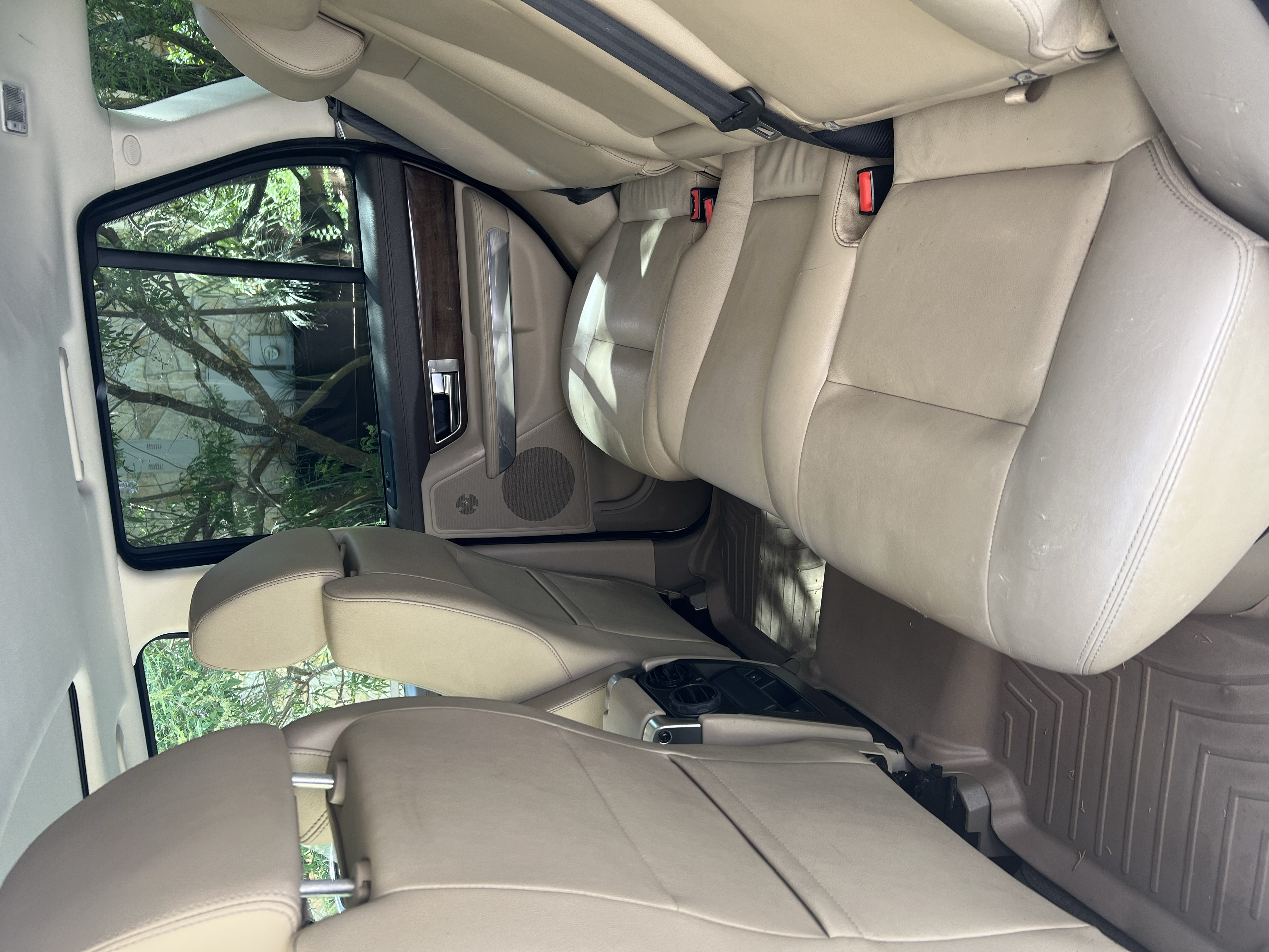 Used 2013 Land Rover Range Rover Sport HSE AWD/4WD image 9