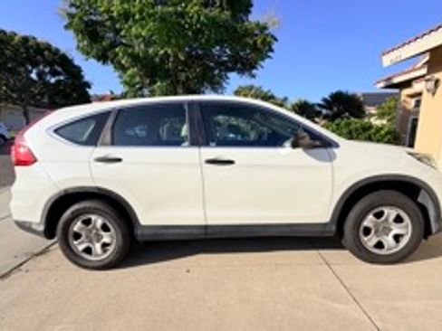 Used 2015 Honda CR-V LX image 12